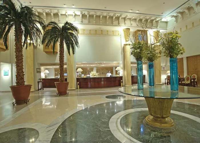 Continental 5* הורגהדה